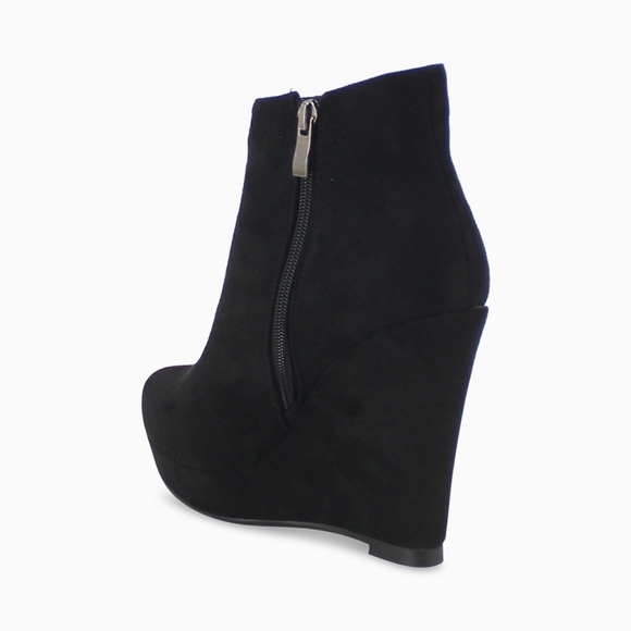 High Heeled Wedge Zip Ankle Platfrom Boots in Black Faux Suede - Women’s - Picture 3 of 13